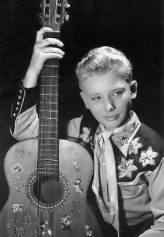 johnny-halliday-enfant (1)