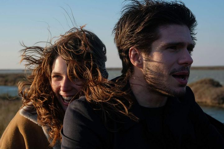 MV5BYmFjNWY3ODAtYTI5NS00MDFkLTgyMDQtMGZjMmFkOTE2MzgyXkEyXkFqcGdeQXVyNTc5OTMwOTQ@._V1_SY1000_CR0,0,1499,1000_AL_