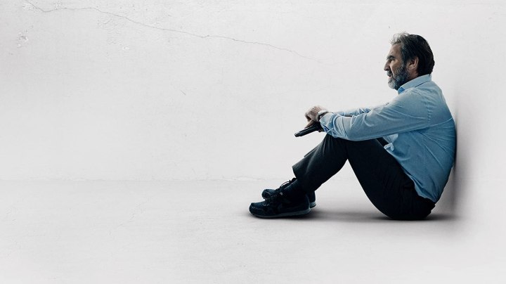 Series francesas en Netflix | Los ‘Recursos inhumanos’ de una farsa&nbsp;peligrosa